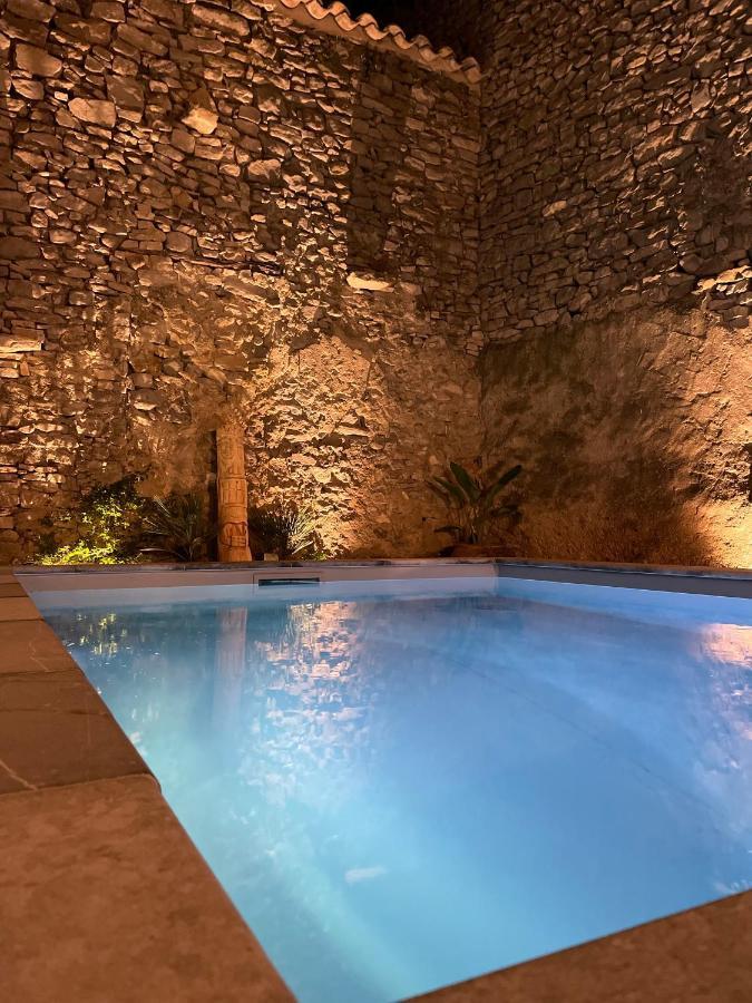 La Maison Du Puits Cesseras Exteriér fotografie
